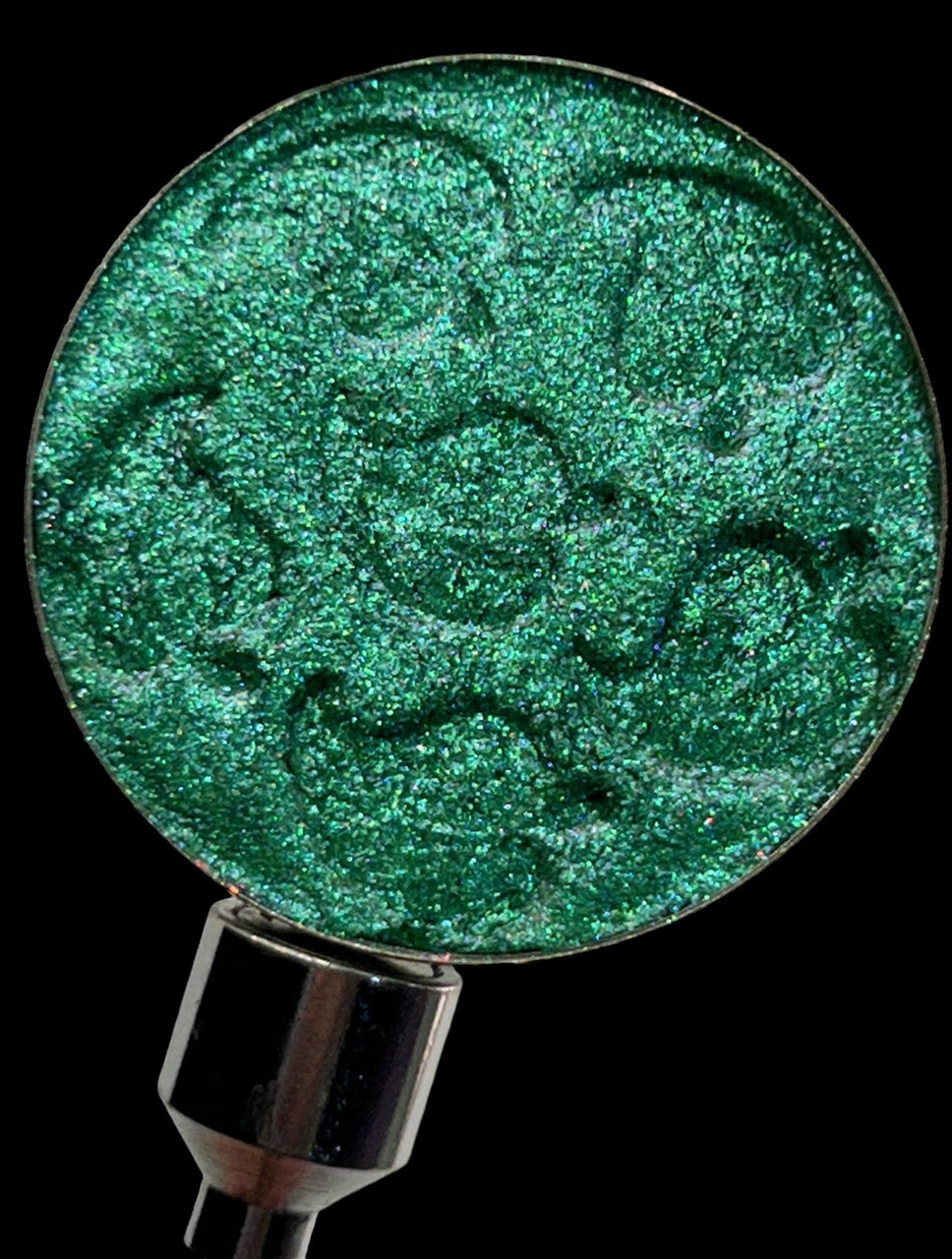 What A Re-Leaf Eyeshadow/Highlighter/Topper